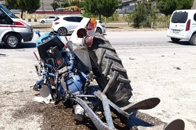Karabük’te tır ile traktör çarpıştı: 1 ağır yaralı
