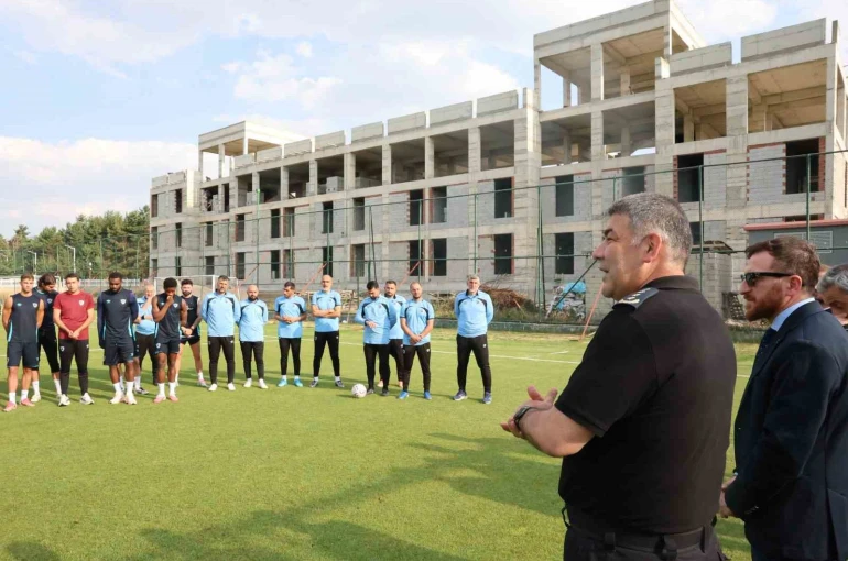 Karaburun’dan Erzurumspor’a moral desteği