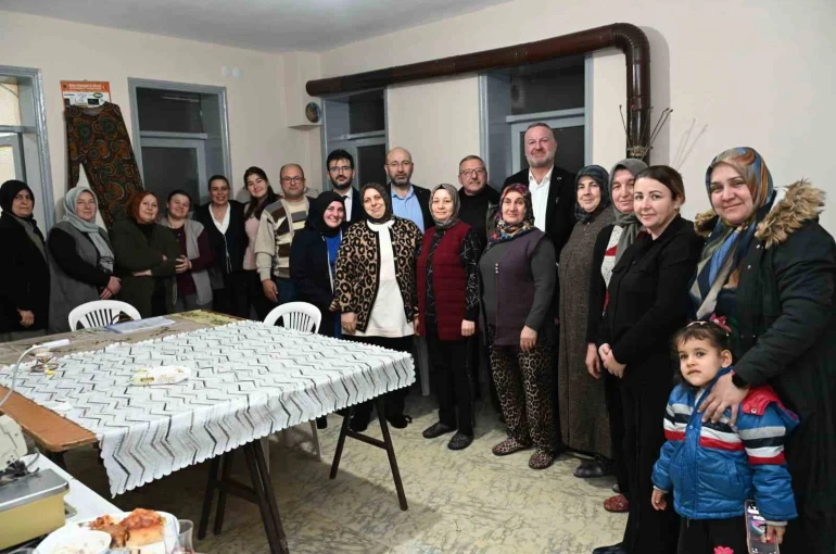 Karacabey Belediyesi’nden kadınlara eğitim ve üretim desteği