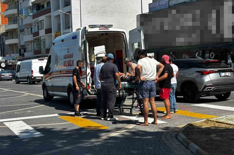 Karadeniz’de boğulmak üzereyken kurtarıldı 