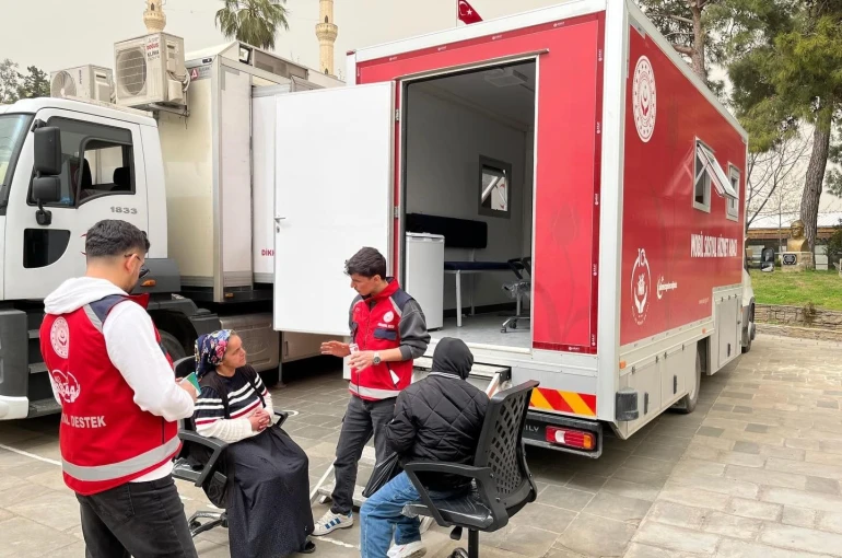 Karaisalı’da vatandaşlara mobil sosyal hizmet desteği