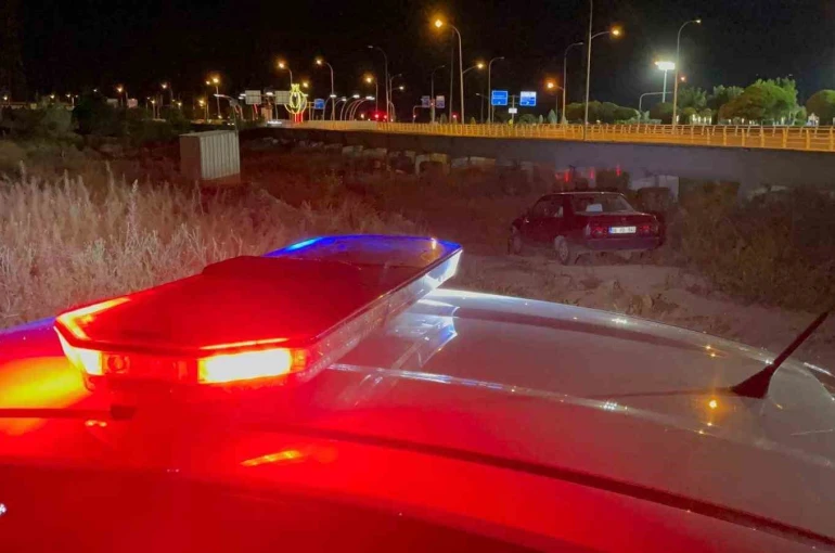 Karaman’da kaza yerinden ayrılan alkollü sürücüye 101 bin lira ceza kesildi