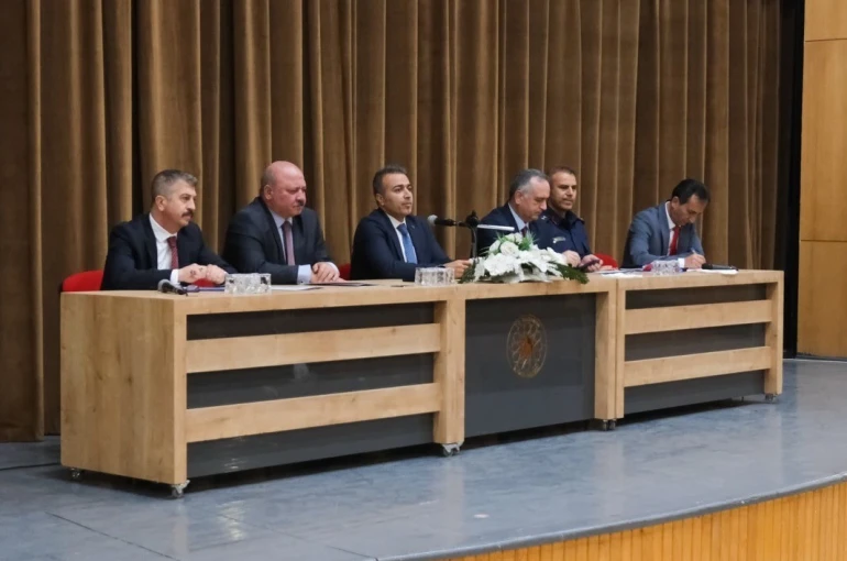 Karaman’da okullarda güvenli eğitim ortamı için tedbirler görüşüldü