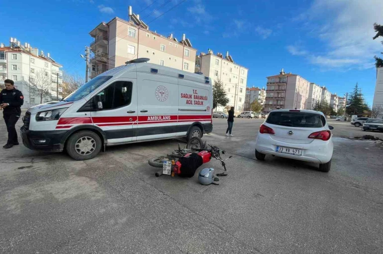 Karaman’da otomobil ile motosiklet çarpıştı