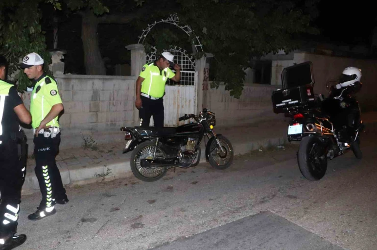 Karaman’da polisin ’dur’ ihtarına uymayan motosiklet sürücüsüne 402 bin lira ceza kesildi 