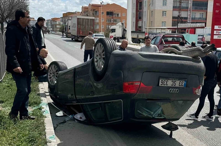 Karapınar’da kontrolden çıkan otomobil takla attı: 2 yaralı