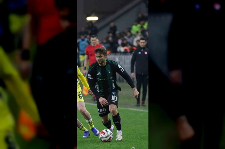Karol Linetty cezalı duruma düştü