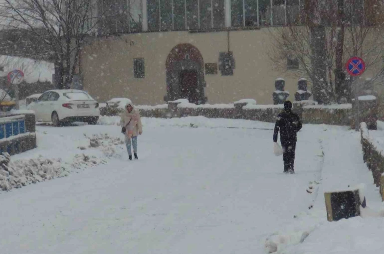 Kars martta beyaza büründü