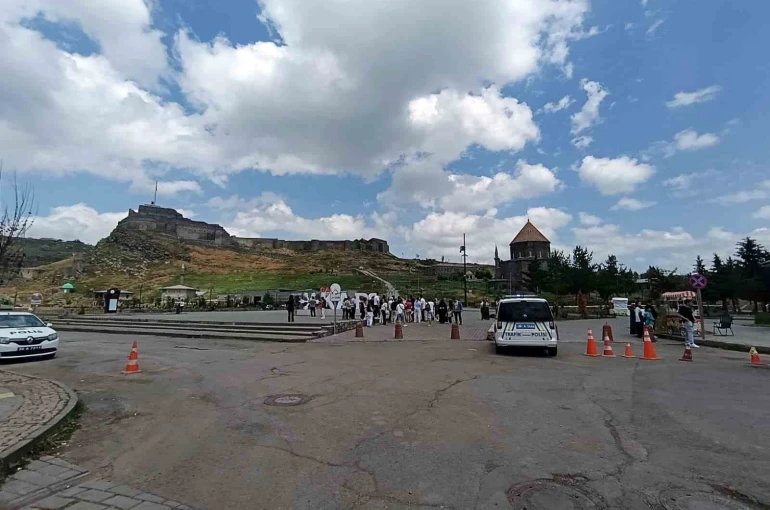 Kars yaz turizminin gözdesi oldu: Tarih, doğa ve kültür bir arada