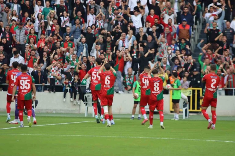 Karşıyaka, 5 maçlık İzmir serüveninde kaybetmedi