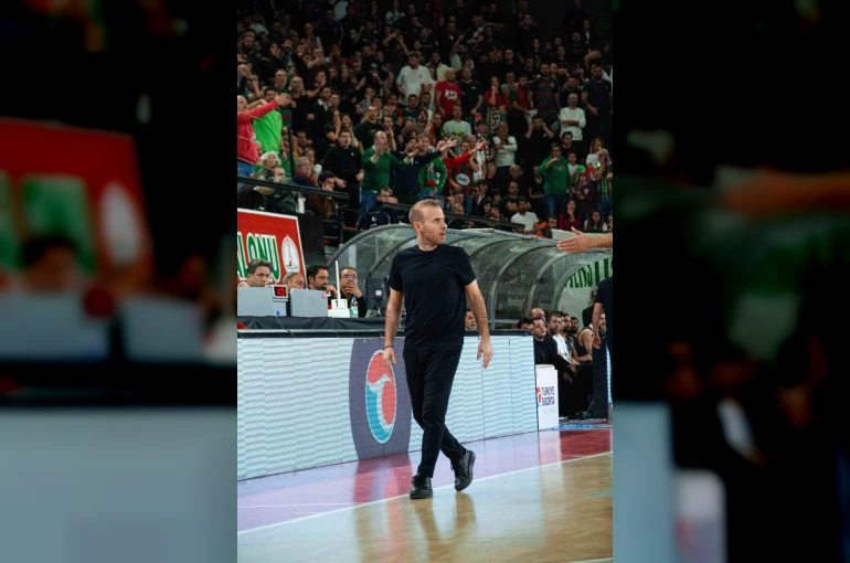 Karşıyaka Basketbol, son anlarda yıkıldı
