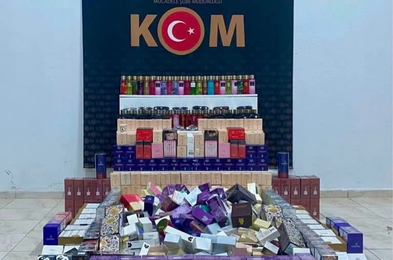 Kars’ta 5 milyon 250 bin liralık kaçak ürün ele geçirildi