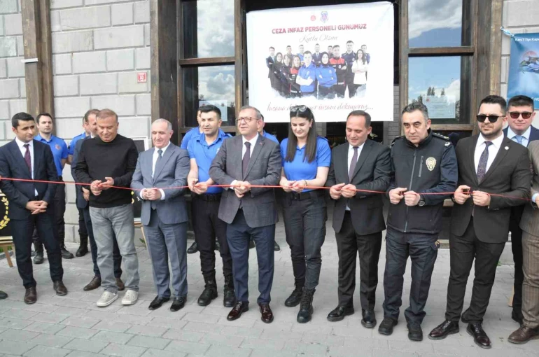 Kars’ta Ceza İnfaz Kurumları eğitim sergisi açıldı