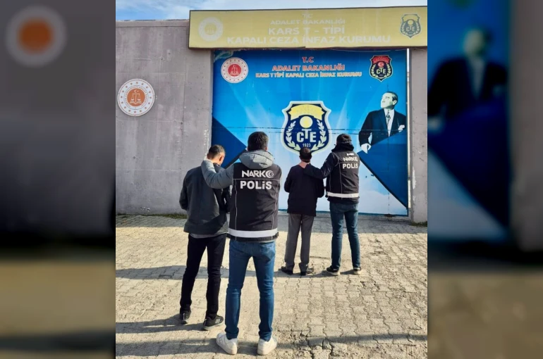 Kars’ta kesinleşmiş hapis cezası bulunan 2 kişi yakalandı