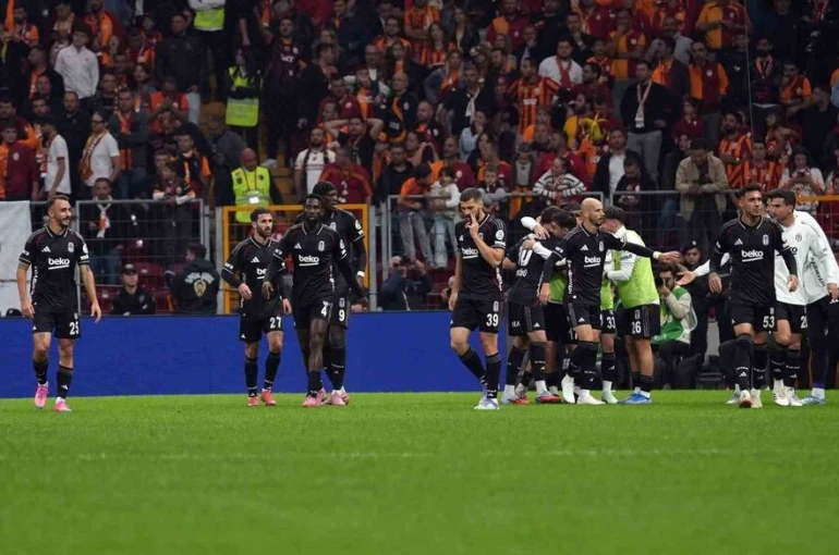 Kartal ilk 15 dakikada uçuyor