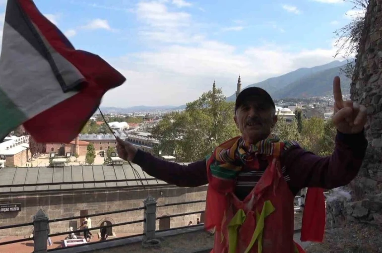 ’Kartal’ oldu, ’ayı’ oldu, ’arı’ oldu şimdi de Filistin’e böyle destek oldu
