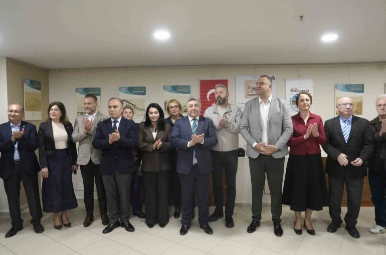 Kartal’da tarihe yolculuk: "Fotoğraflarla 19. Yüzyıldan Günümüze Erzincan" sergisi açıldı