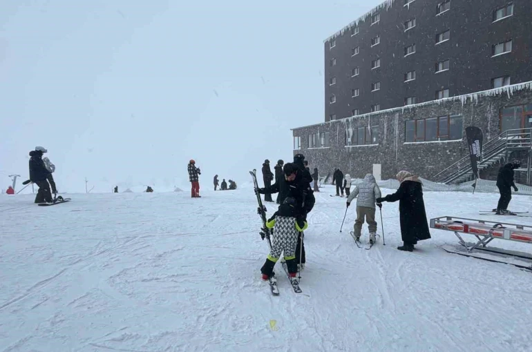 Kartalkaya’da sömestr hareketliliği