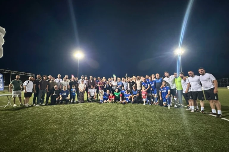 Kartepe Belediyesinin birimler arası futbol turnuvasını Zabıta Müdürlüğü kazandı