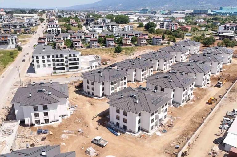 Kartepe Evleri’nde teslim için geri sayım başladı