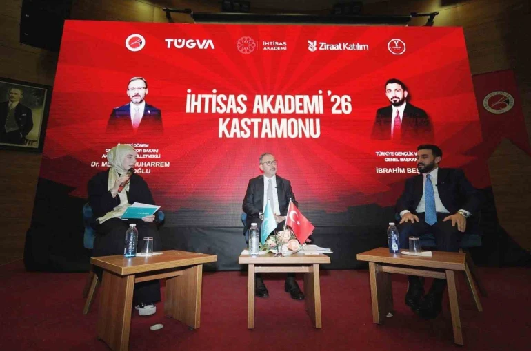 Kasapoğlu: "AK Parti gençlik hareketidir"