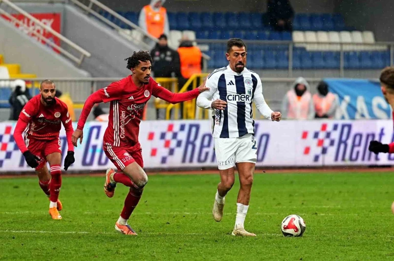 Kasımpaşa’da yeni transferler sahaya çıktı