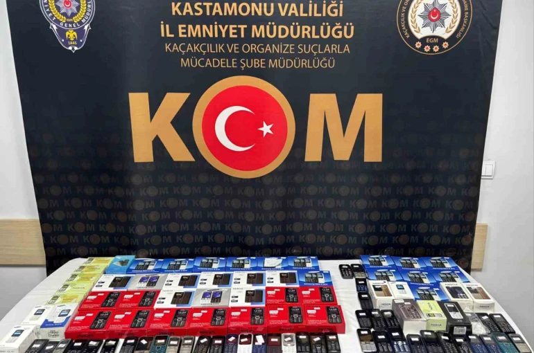Kastamonu’da 102 adet kaçak cep telefonu ele geçirildi