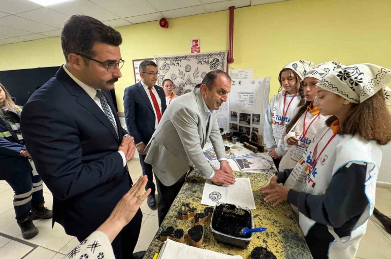 Kastamonu’da öğrenciler yaptıkları bilimsel çalışmaları sergiledi