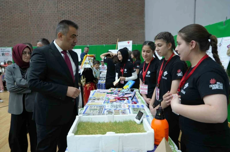Kastamonu’da öğrencilerin hazırladığı 75 proje festivalde sergilendi