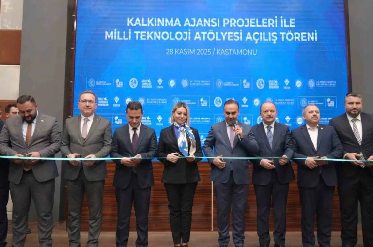 Kastamonu’da tamamlanan 13 projenin açılışını Bakan Kacır yaptı