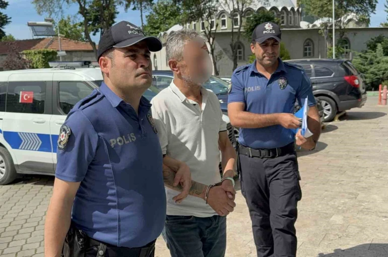 Kavga ettiği şahıs düşerek ağır yaralanınca gözaltına alındı