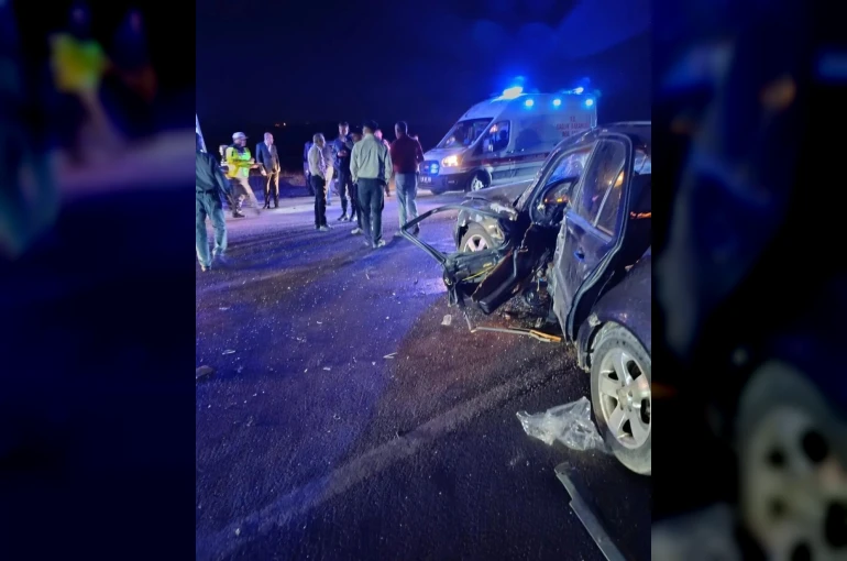 Kavşakta meydana gelen trafik kazasında 4 kişi yaralandı