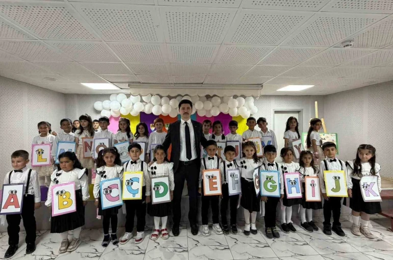 Kaymakam Kahraman, öğrencilerin okuma bayramı coşkusuna ortak oldu