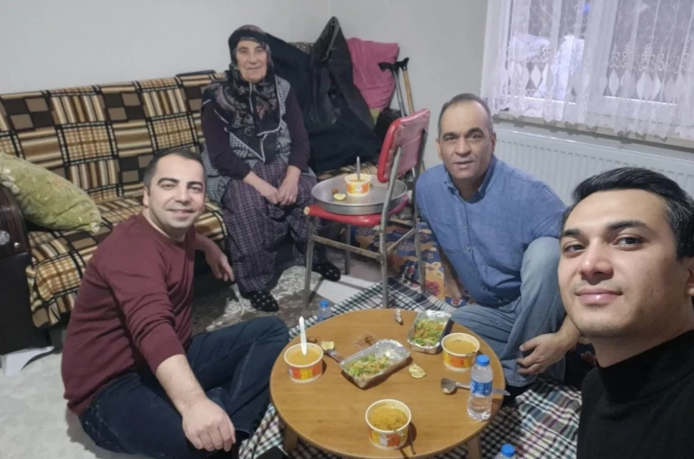 Kaymakam Uçar Kükürt Köyü’nde iftar sofrasına konuk oldu