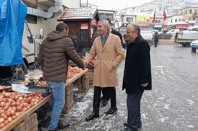 Kaymakam Ünal Coşkun’dan esnafa anlamlı ziyaret