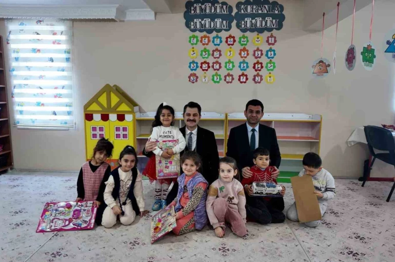 Kaymakam Yılmaz’dan 4-6 yaş Kur’an kursuna ziyaret