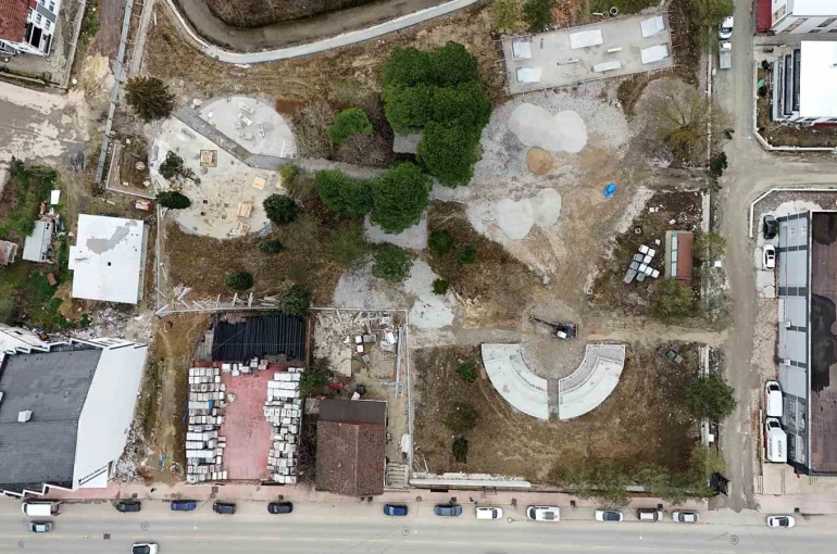 Kaynarca sosyal donatı projesinde altyapı çalışmaları tamamlanıyor