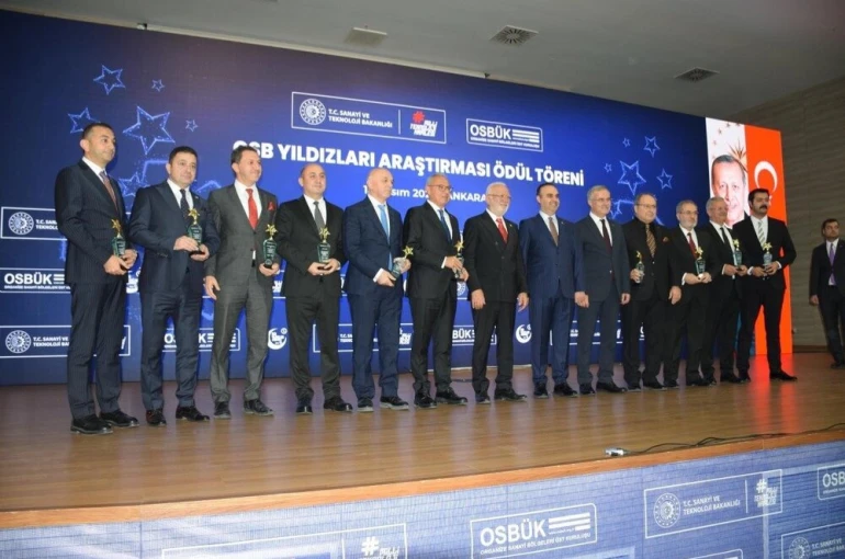 Kayseri OSB Başkanı Yalçın’a Sanayi ve Teknoloji Bakanı Kacır’dan ödül