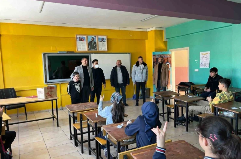 Kayseri Ülkü Ocakları’ndan Türk gençliğine büyük sağlık hamlesi: 2 bin öğrenciye sağlık taraması