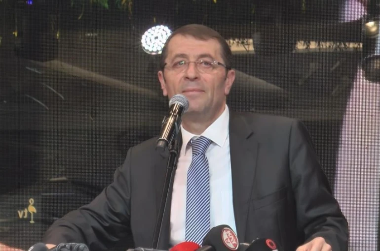 Kayseri Vali Yardımcısı Şenol Esmer, hayatını kaybetti