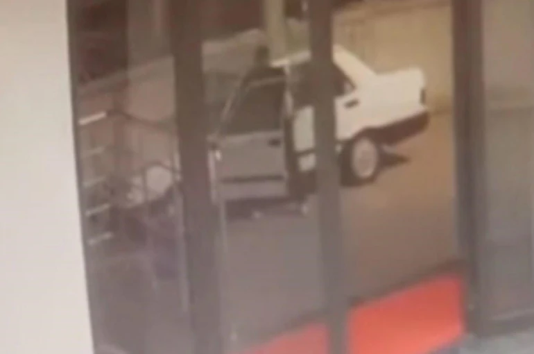 Kayseri’de 1 kişinin öldüğü, 2 kişinin de yaralandığı bıçaklı kavganın görüntüleri ortaya çıktı 