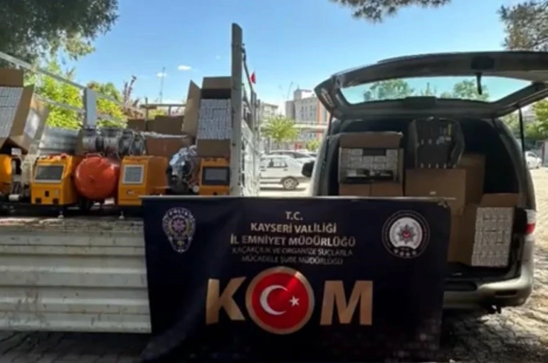Kayseri’de 1 milyon 50 bin adet makaron ele geçirildi: 1 gözaltı