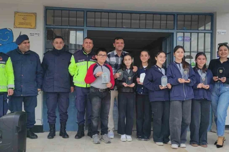 Kayseri’de Tertemiz Yarınlar’ın şampiyonu Tomarza Atatürk Ortaokulu oldu