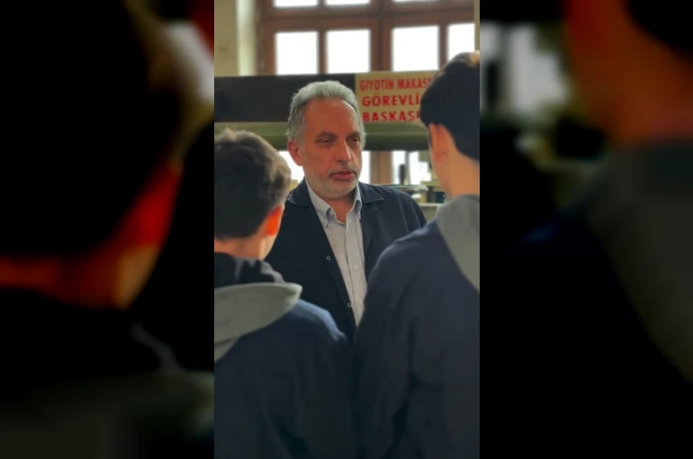 Kayseri’de yöneticiler öğrencilerle buluştu, ders anlattı