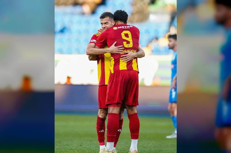 Kayserispor deplasmanda ilk kez kazandı