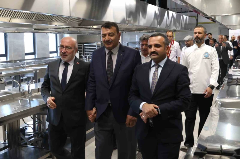 KAYÜ’de Dr. Makbule Çıkrıkçıoğlu Gastronomi ve Mutfak Sanatları Uygulama Merkezi’nin açılışı yapıldı