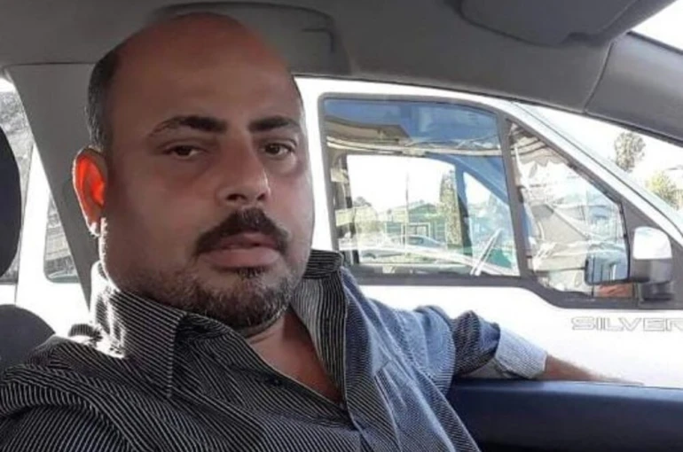 Kaza sonrası olay yerinden gittiği düşünülen şoförün cansız bedeni aracın altından çıktı