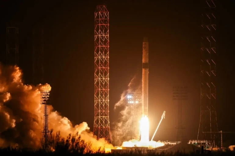 Kazakistan ve Rusya’nın ortak geliştirdiği Soyuz-5 roketinin test fırlatması başarıyla gerçekleştirildi 