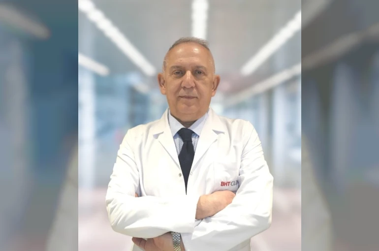 KBB Uzmanı Çalışkan: "İki haftadan uzun süren ses kısıklığı ciddi hastalık habercisi olabilir"