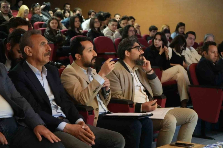 KBÜ İletişim Fakültesi’nde kurmaca film gösterimleri gerçekleştirildi
